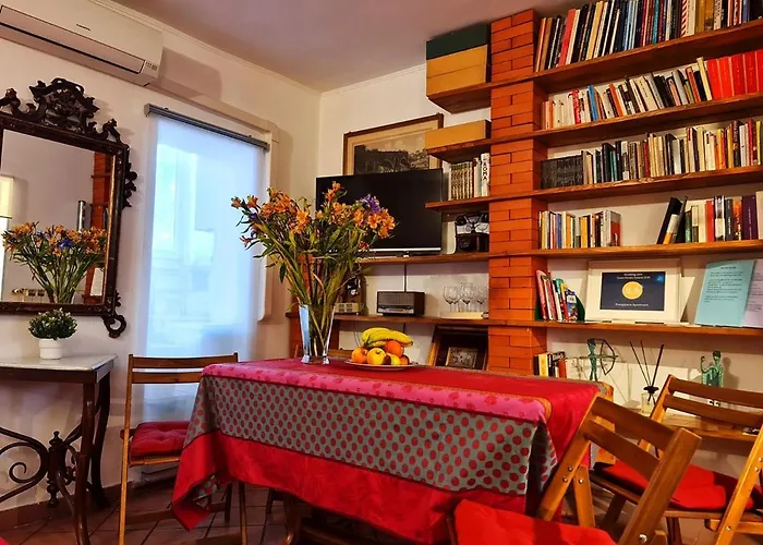 Frangipane Apartment